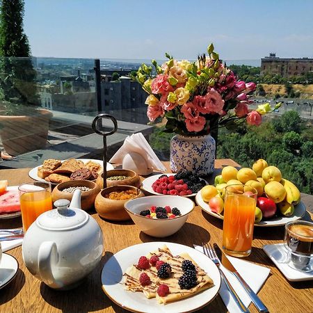 Apricot Hotel Γιερεβάν Εξωτερικό φωτογραφία