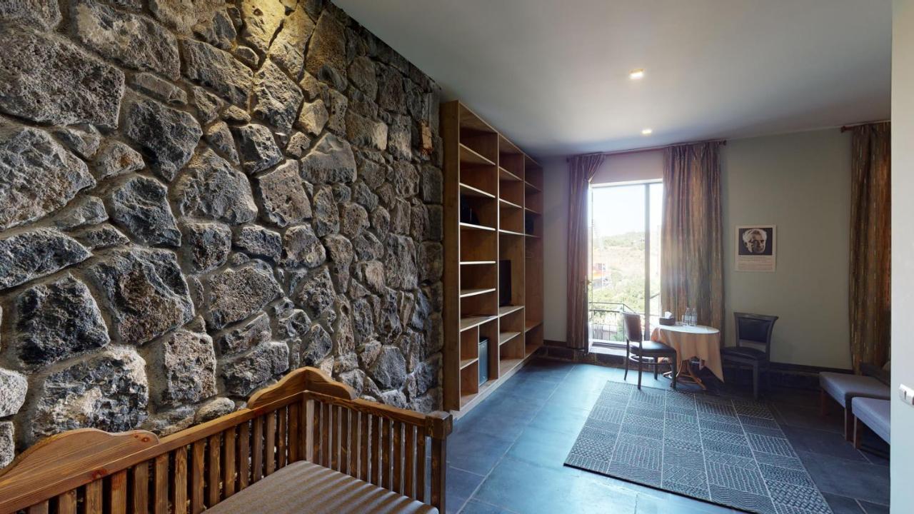 Apricot Hotel Γιερεβάν Εξωτερικό φωτογραφία