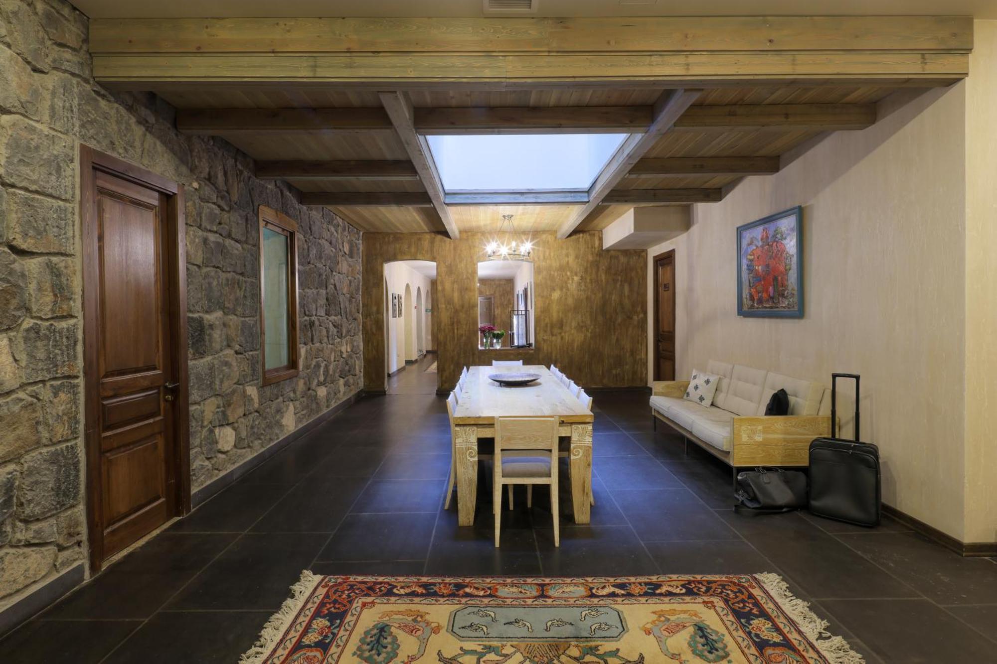 Apricot Hotel Γιερεβάν Εξωτερικό φωτογραφία