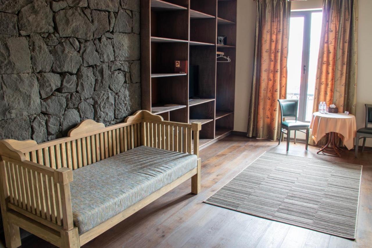 Apricot Hotel Γιερεβάν Εξωτερικό φωτογραφία